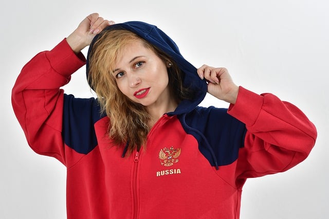 亚历克斯 亚历克斯