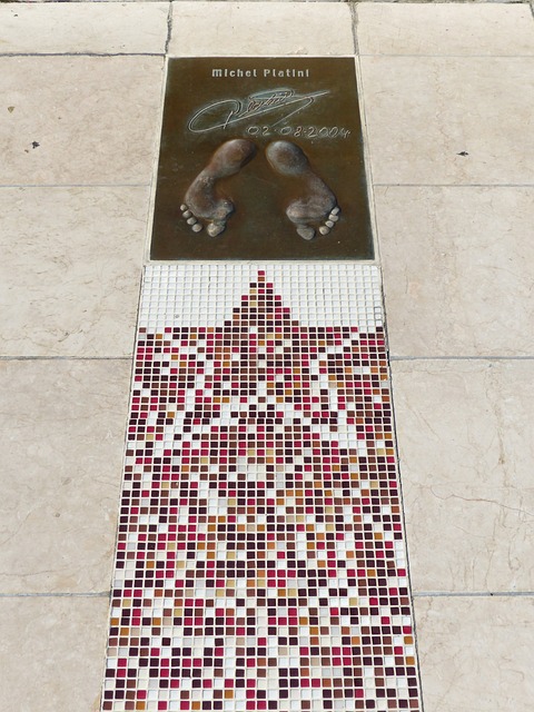 电子产品已 电子产品已